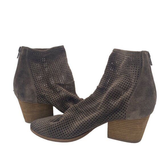 JEFFREY CAMPBELL Jenelle Taupe Suede Laser Cut Heel Bootie Womens SZ 9 Point Toe - Picture 2 of 8